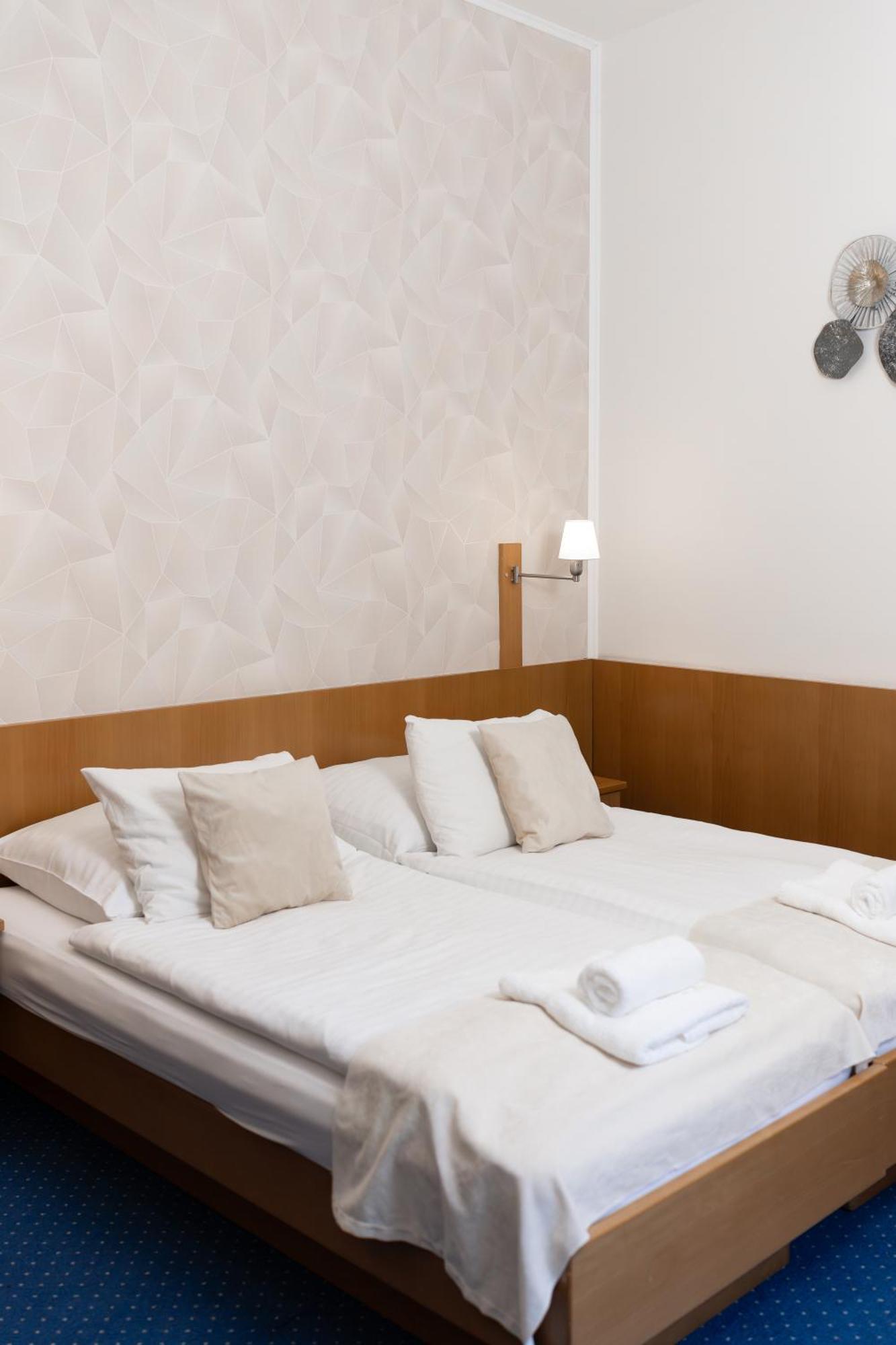 Hotel Apollon Litoměřice Eksteriør billede